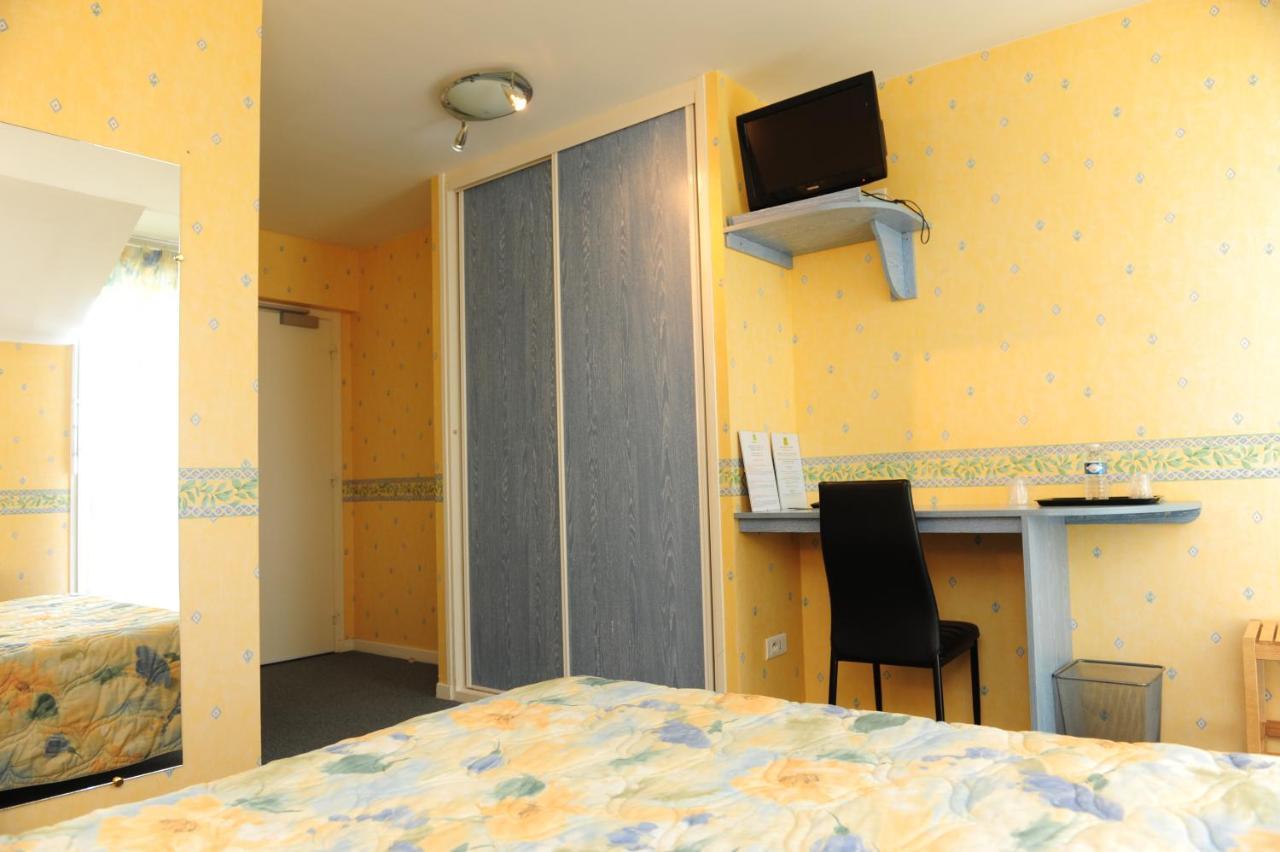 Logis Argonne Hotel Vouziers Εξωτερικό φωτογραφία